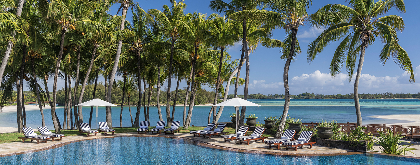 Pool Mauritius Resort