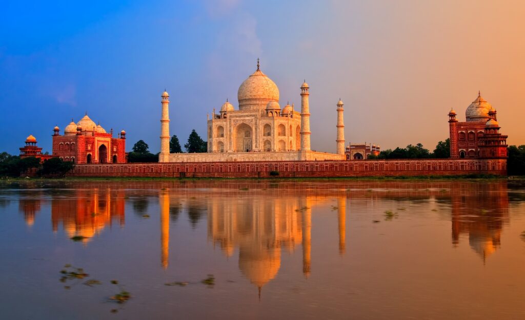Taj Mahal, Agra | India | Swift Travel