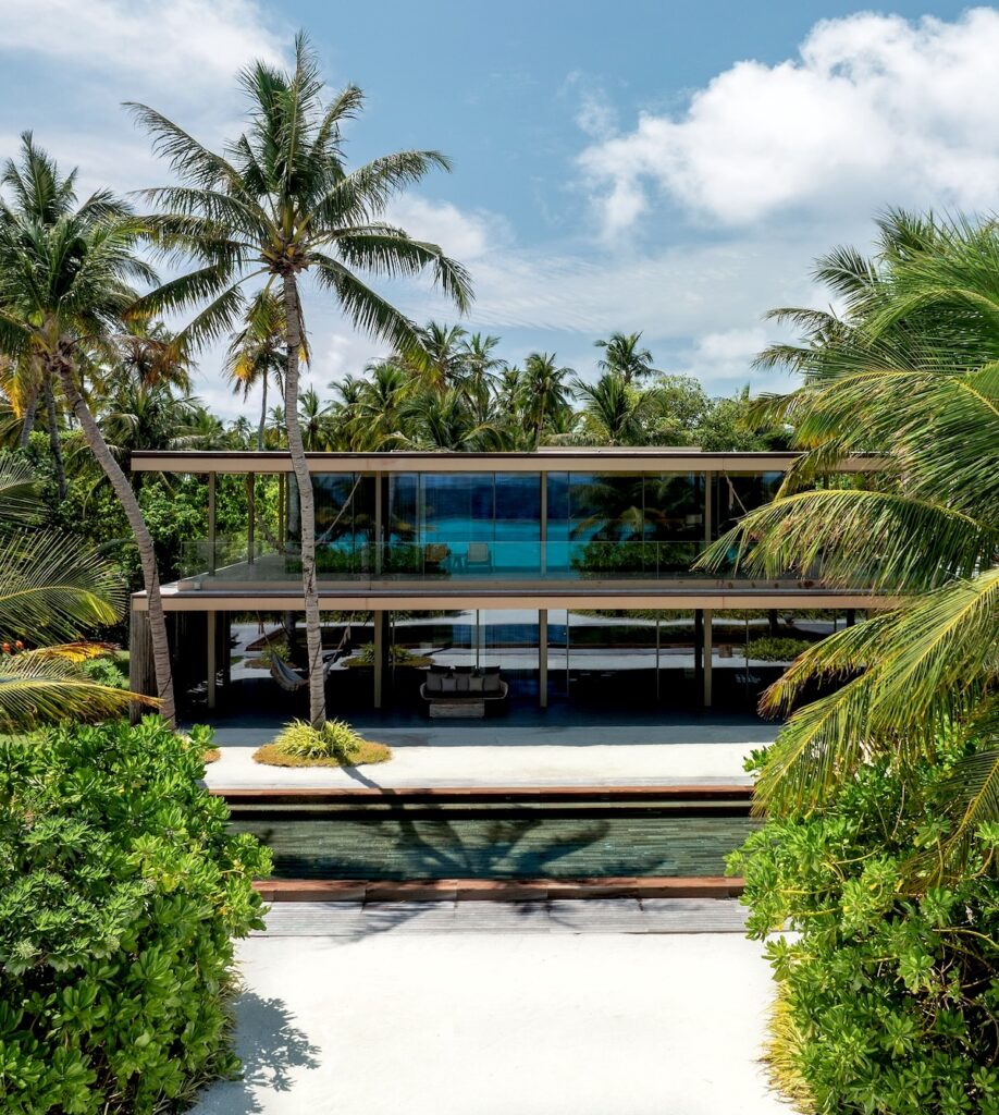 Patina Maldives Fari Islands | Maldives | Swift Travel