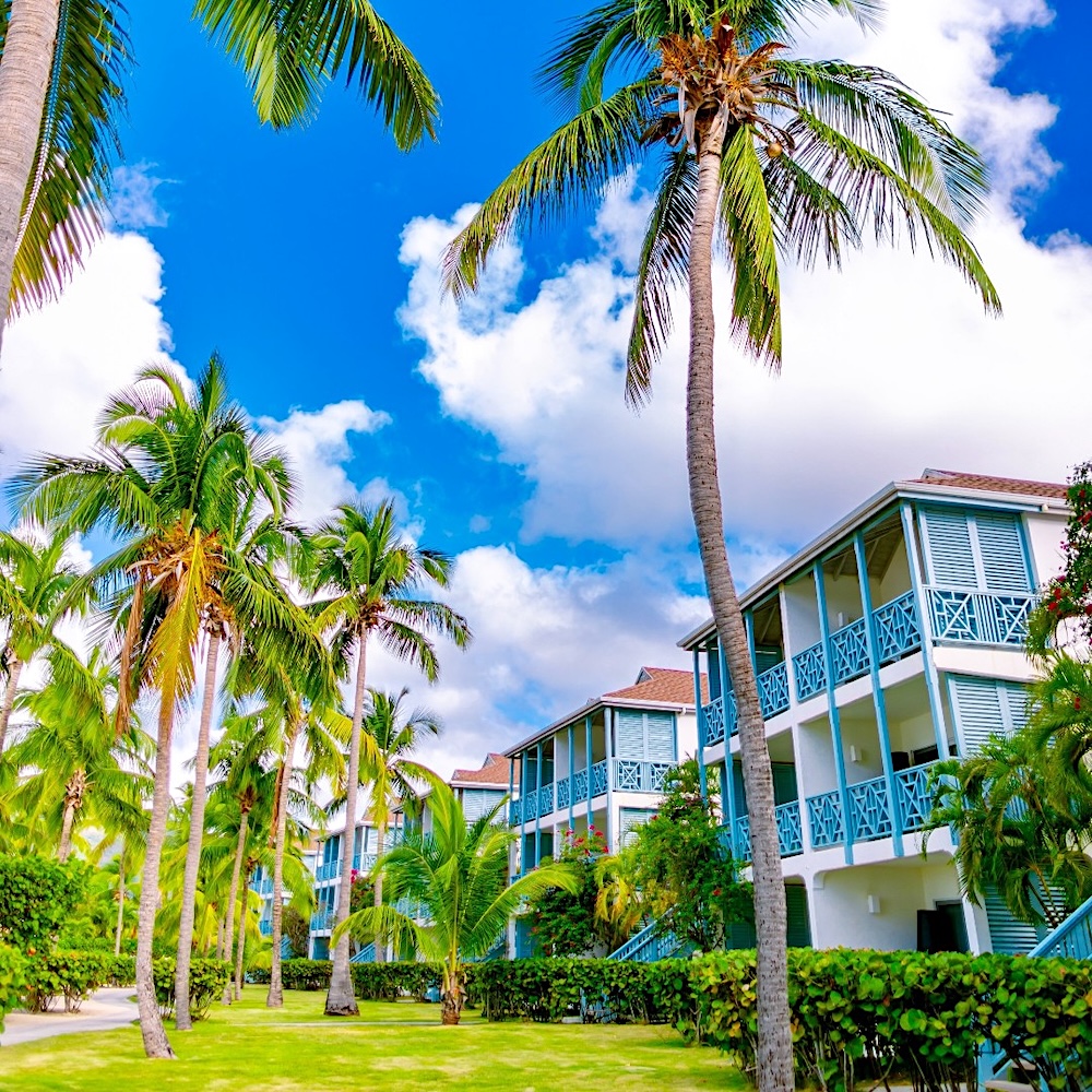 Carlisle Bay, Antigua | Caribbean | Swift Travel