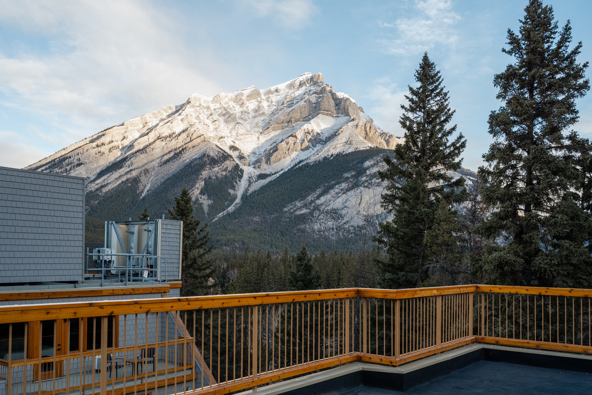 Hotel Canoe & Suites | Canada | Swift Travel