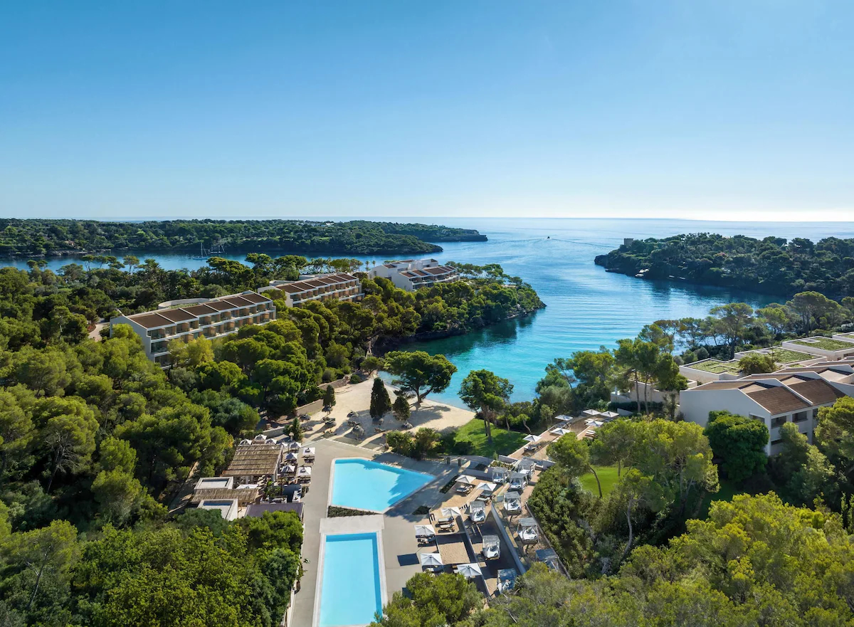 Ikos Porto Petro, Spain