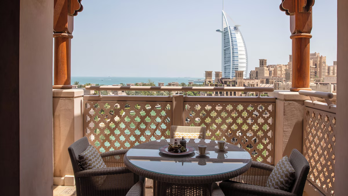 Jumeirah Al Qasr | Dubai | Swift Travel
