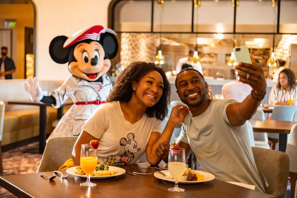 Character Dining with Disney Characters | Disney | Swift Travel