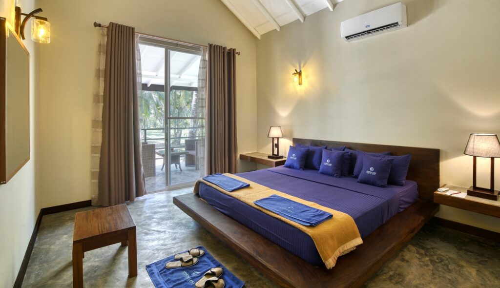 Athena Lake, Dambulla | Sri Lanka | Swift Travel