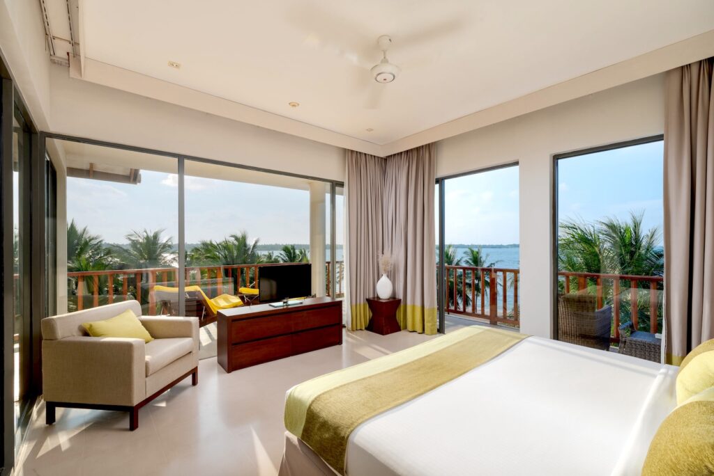 Amaya Beach, Pasikuda, | Sri Lanka | Swift Travel