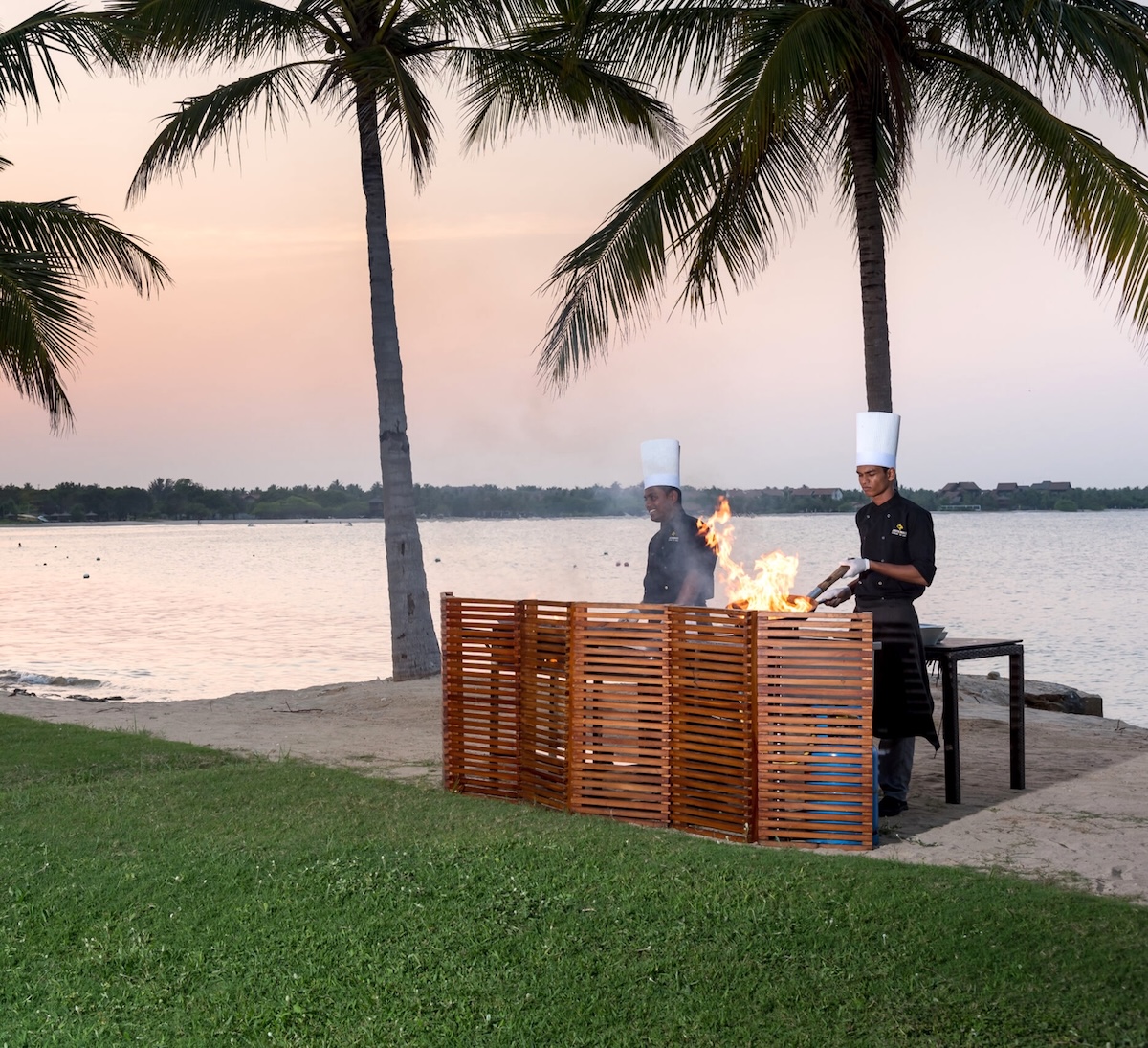 Amaya Beach, Pasikuda, | Sri Lanka | Swift Travel