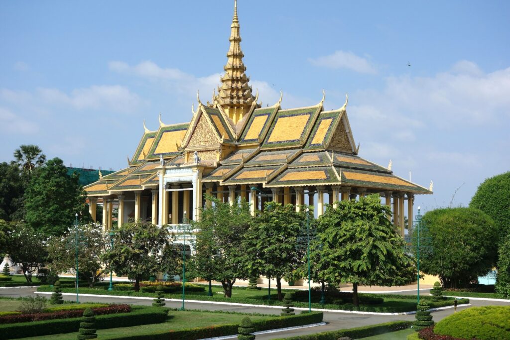 Phnom Penh Temples | Cambodia | Swift Travel