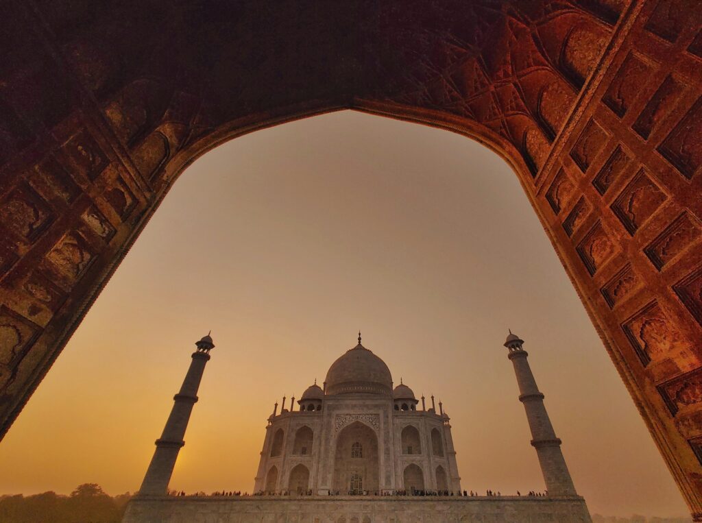 Sunrise Taj Mahal | India | Swift Travel