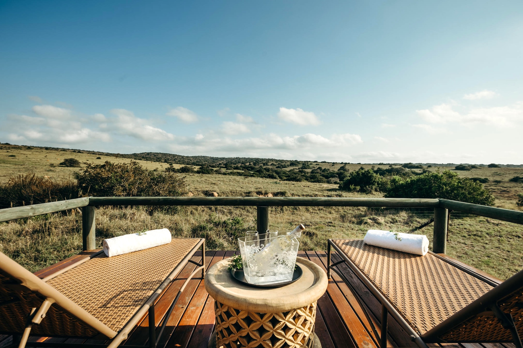 Hlosi Game Lodge, Amakhala Game Reserve | South Africa | Swift Travel