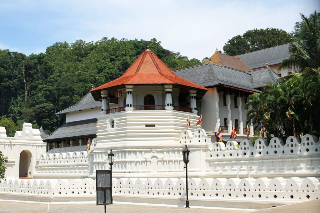 Temple of the Tooth Relic | Sri Lanka | Swift Travel